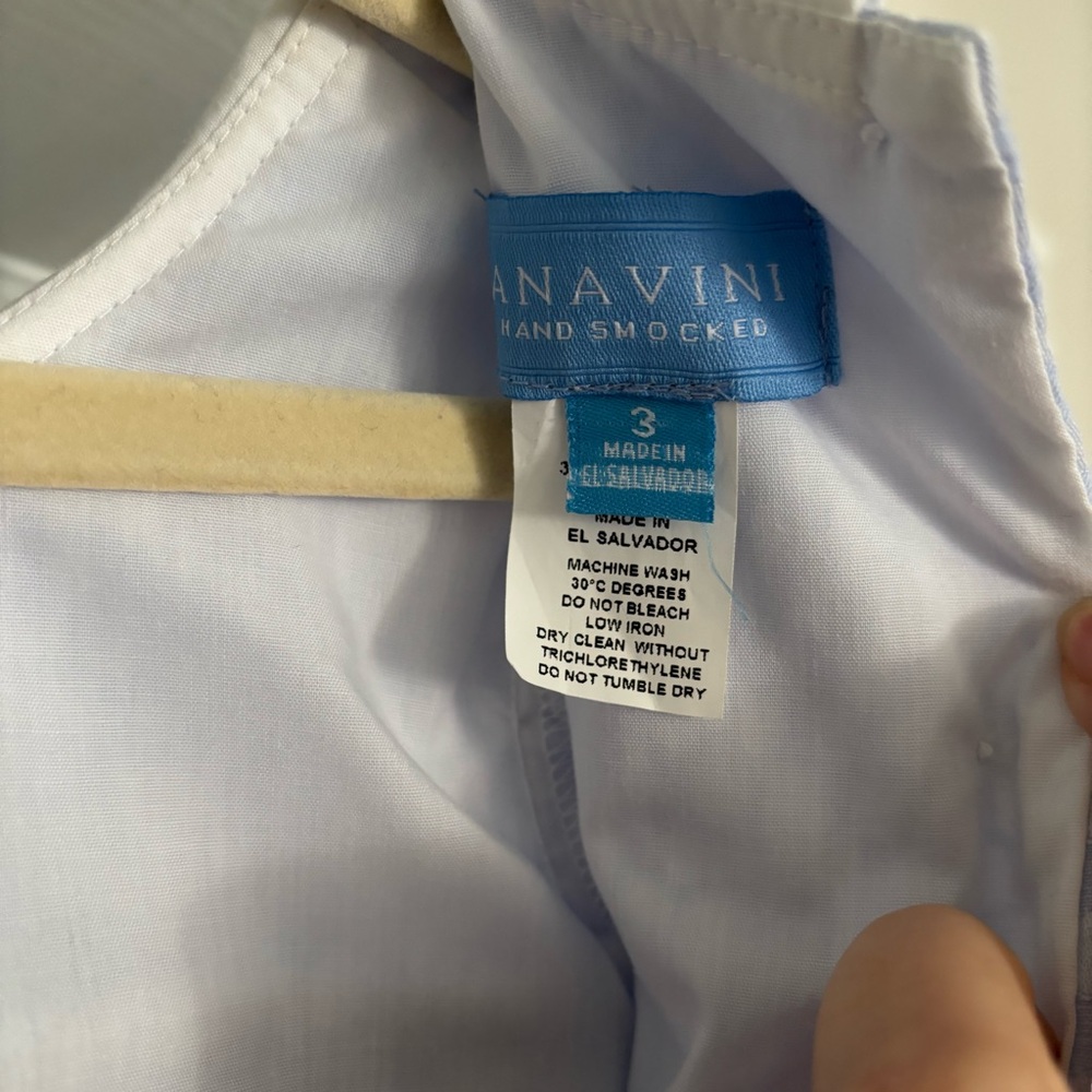 ANAVINI Smocked Light Blue Girls' Dress with White Scalloped Collar Size 3T - Picture 6 of 6